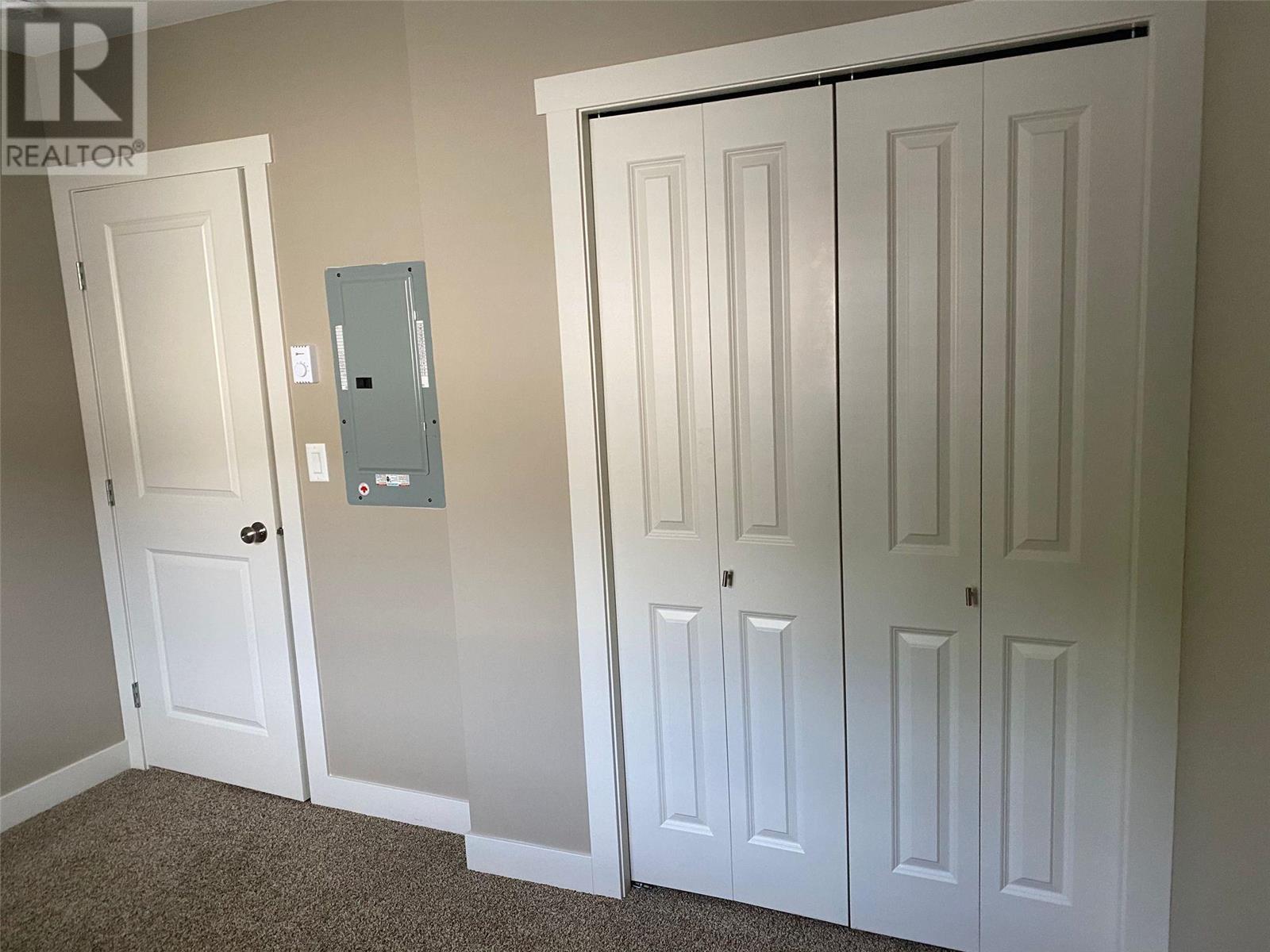 1449 1 Avenue NE Unit# 305, #305