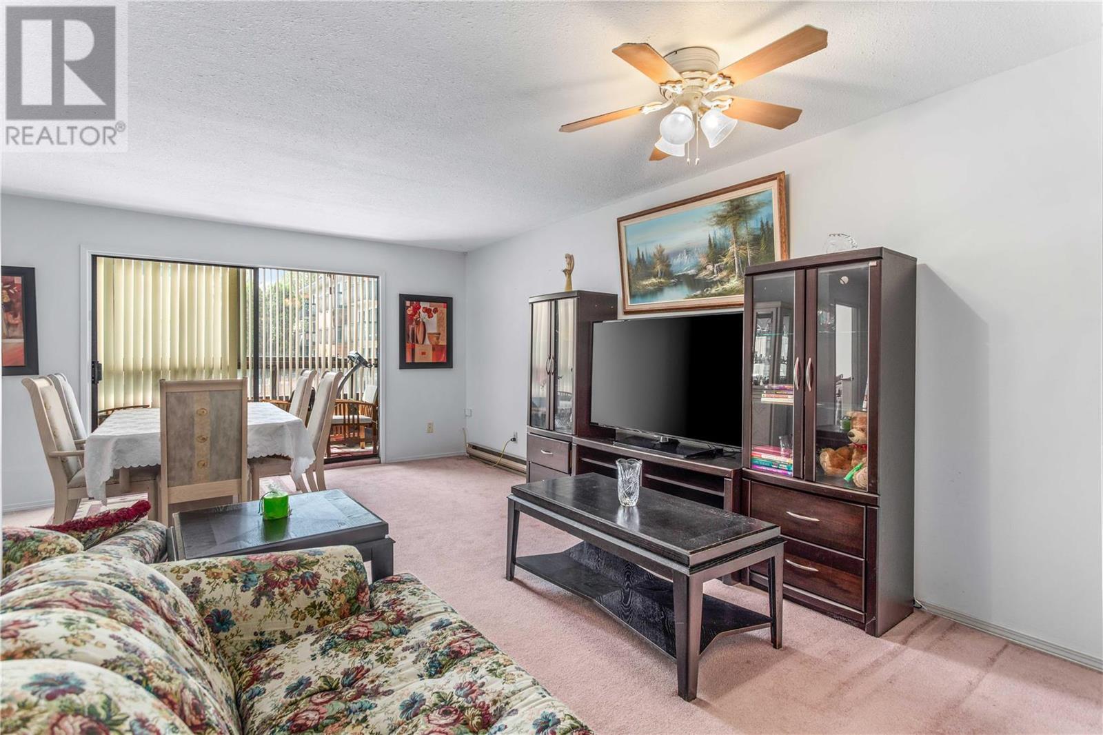 #204 555 Rowcliffe Avenue,, #204