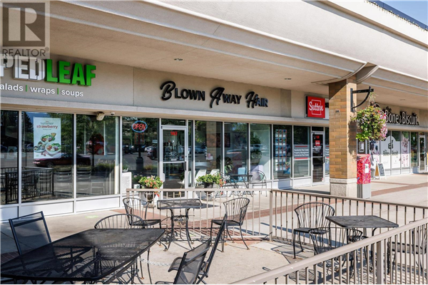 #140 1876 Cooper Road,, Kelowna