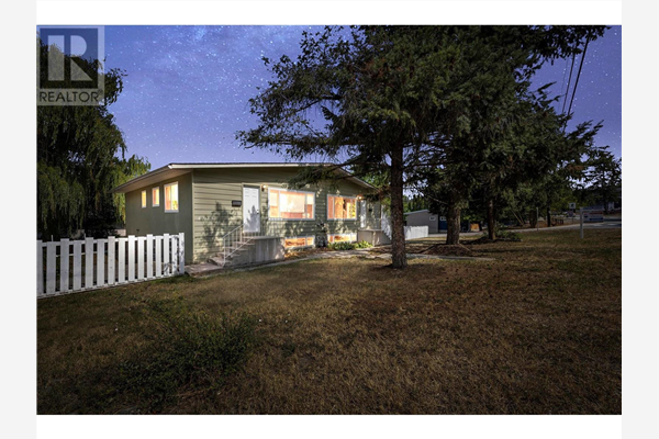 4018 Pleasant Valley Road,, Vernon