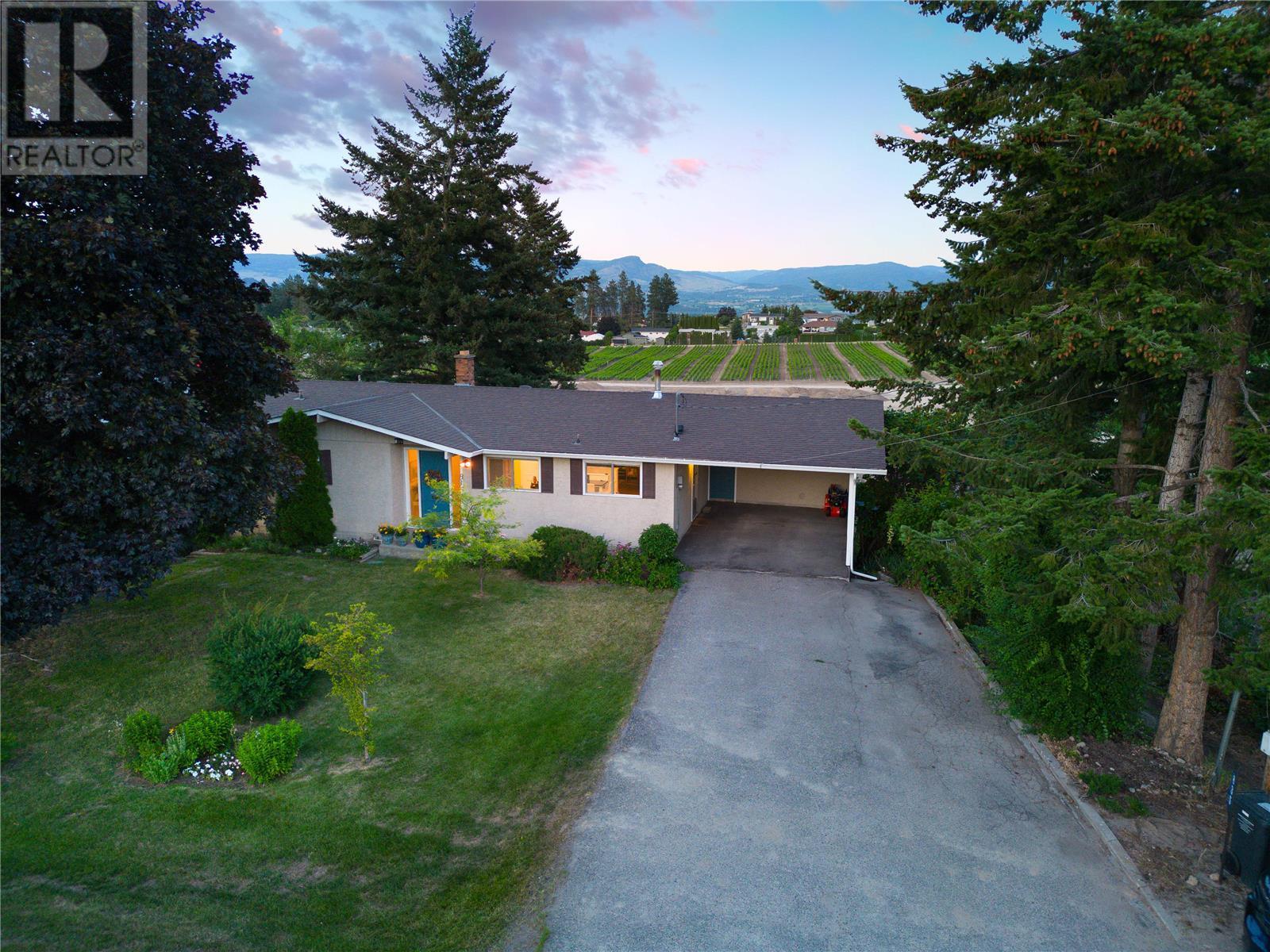 835 Rumney Road,