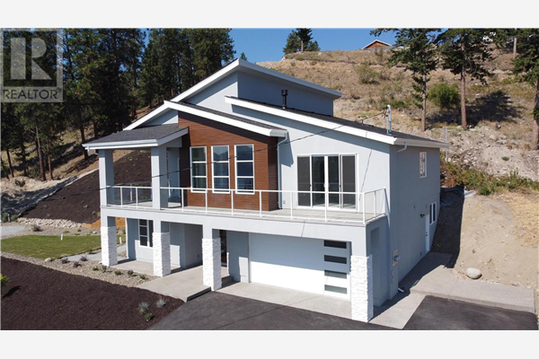 5914 MacGregor Road,, Peachland
