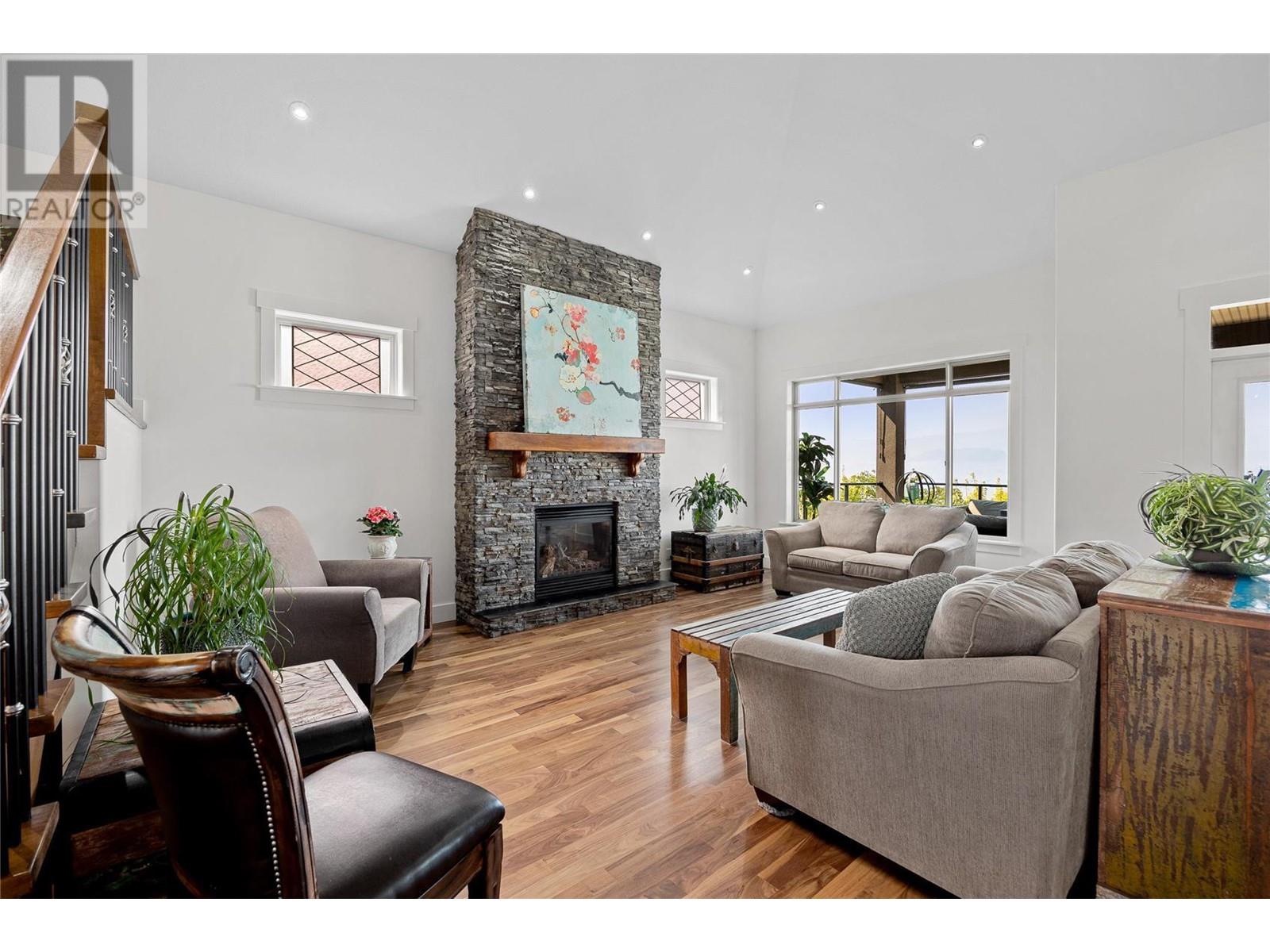 Listing 10281447 - Large Photo # 10