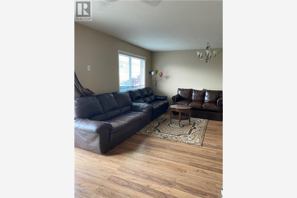 #203 95 ECKHARDT Avenue,, Penticton