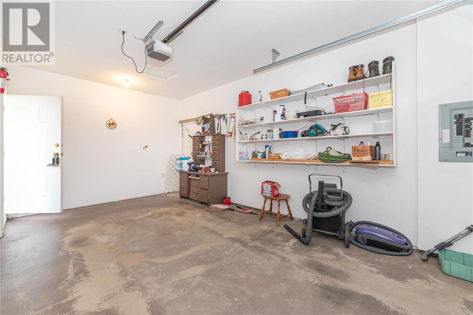 201 Kildonan Avenue Unit# 8, #8