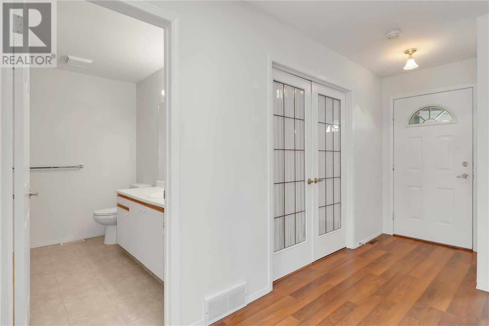 #108 4035 Gellatly Road, S, #108