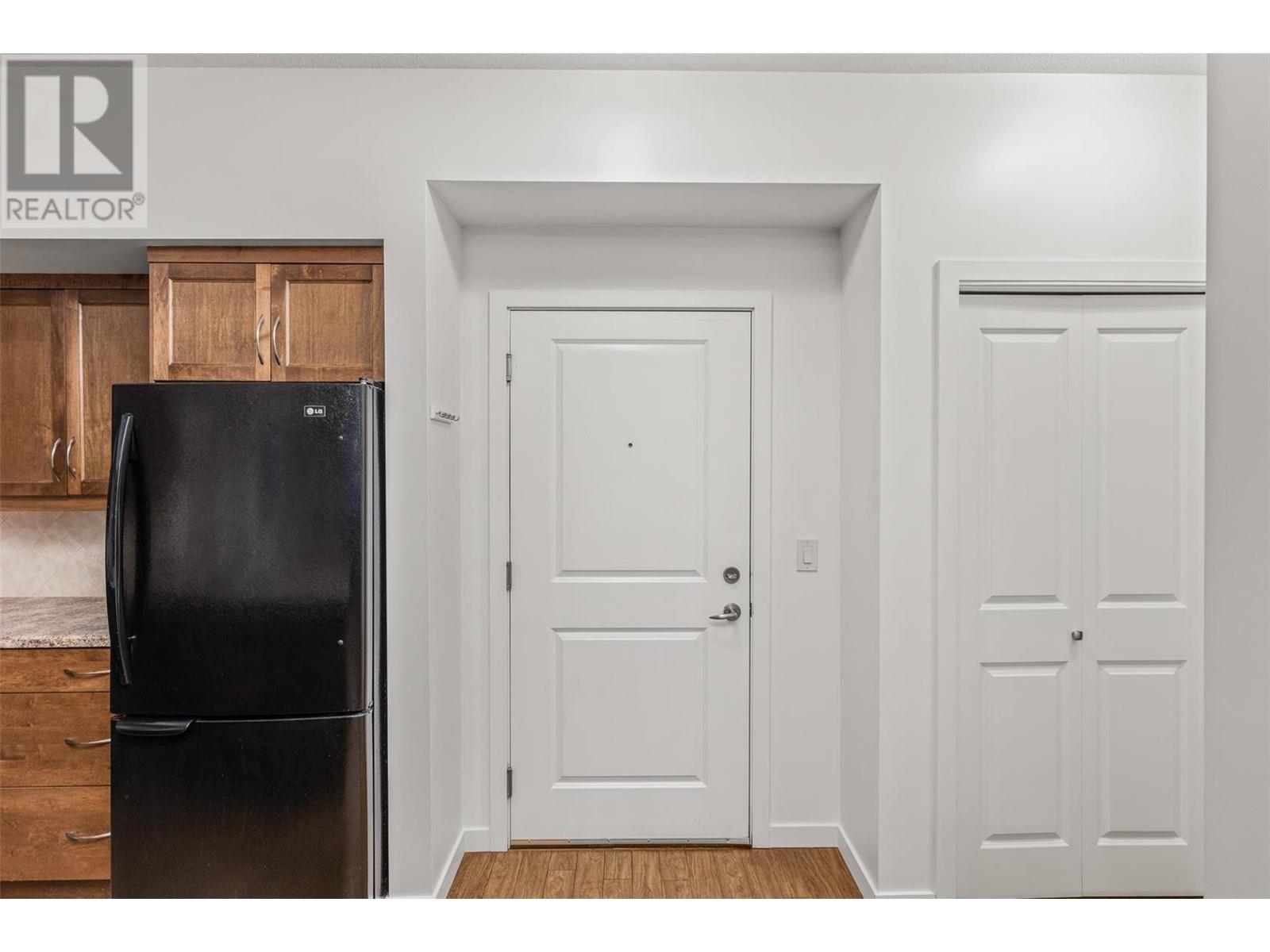 #113 850 Saucier Avenue,, #113