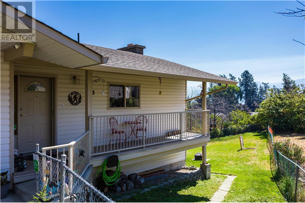 3841 Glenview Road,, West Kelowna