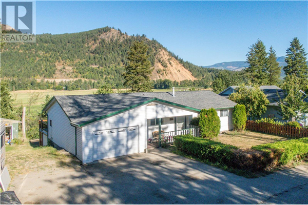 2755 Balsam Lane,, Lumby