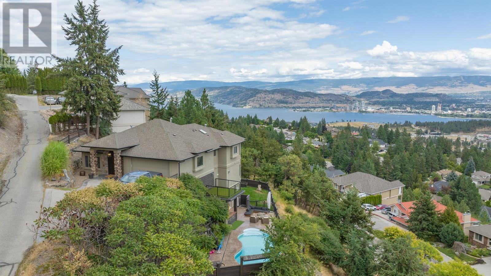 1020 Aurora Heights,