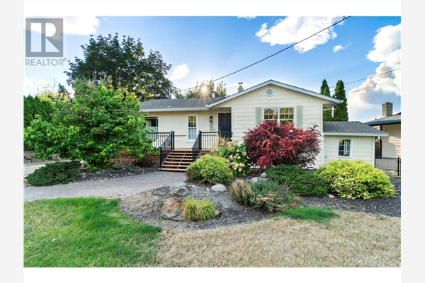 3390 Hall Road,, Kelowna