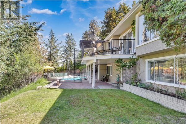 405 Viewcrest Road,, Kelowna
