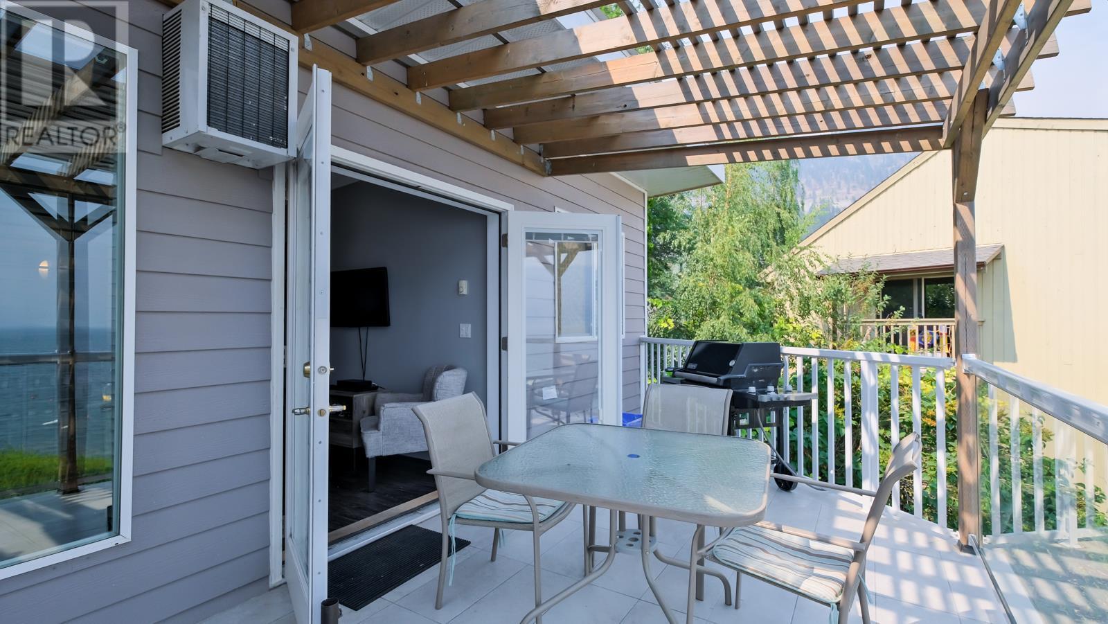 3701 Beach Avenue Unit# 11, #11