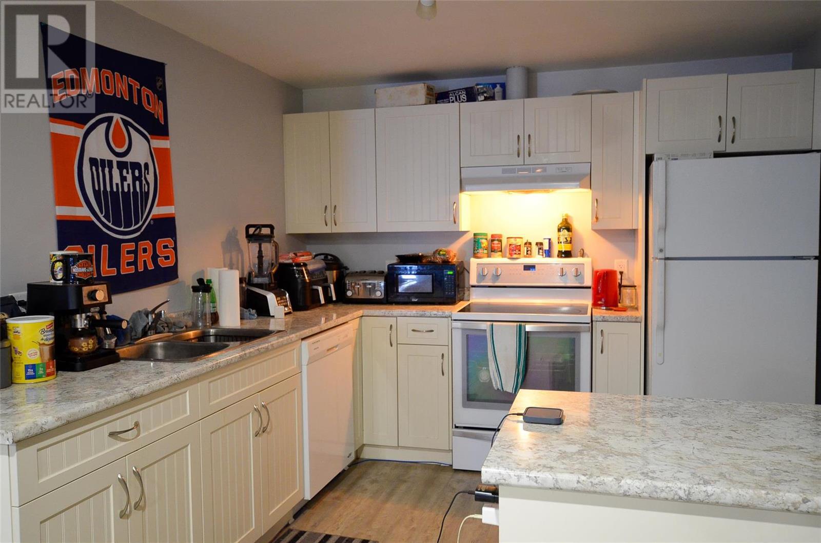 6500 15 Avenue SW Unit# 7, #7