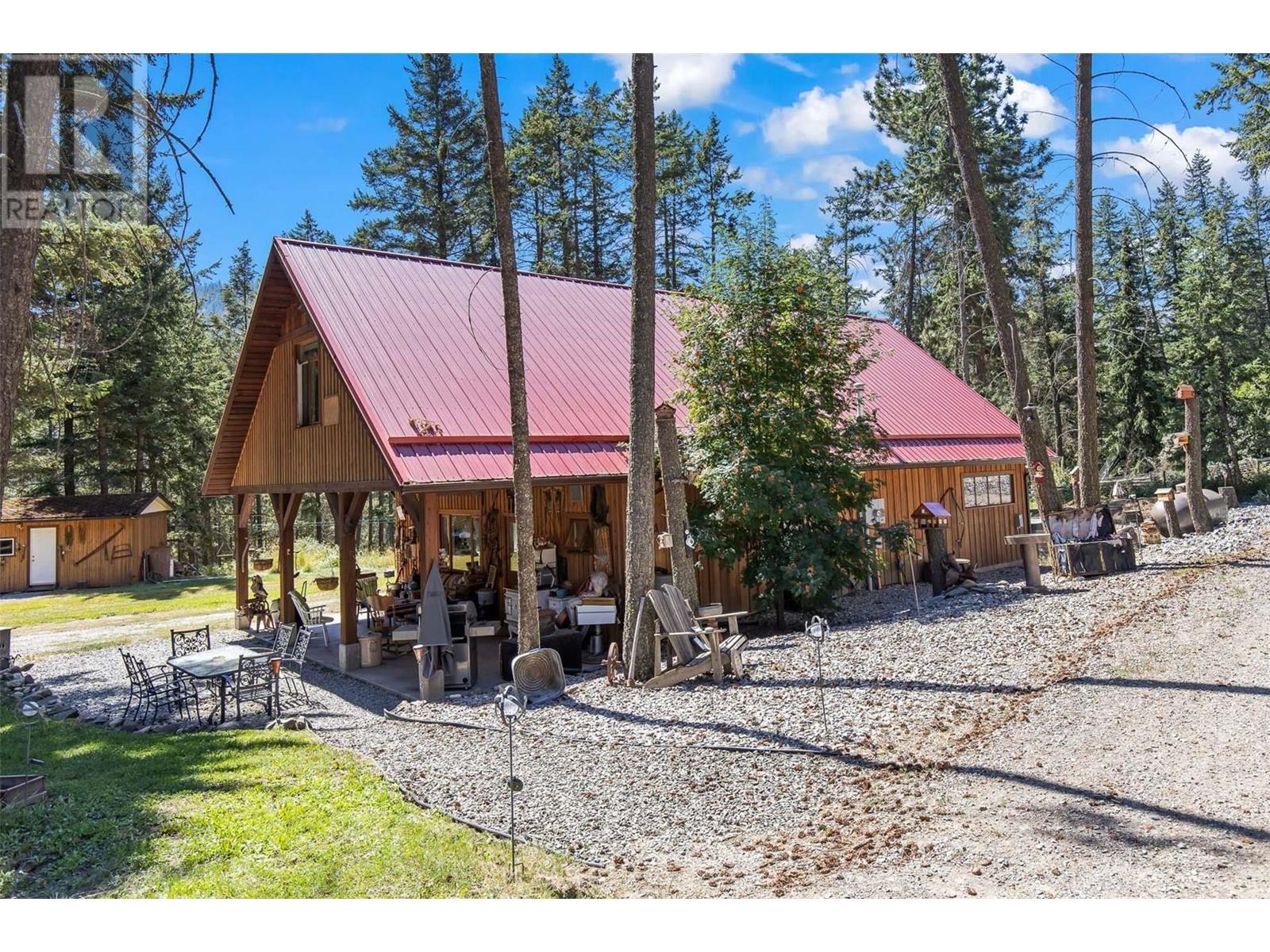 6871 Highway 33, E