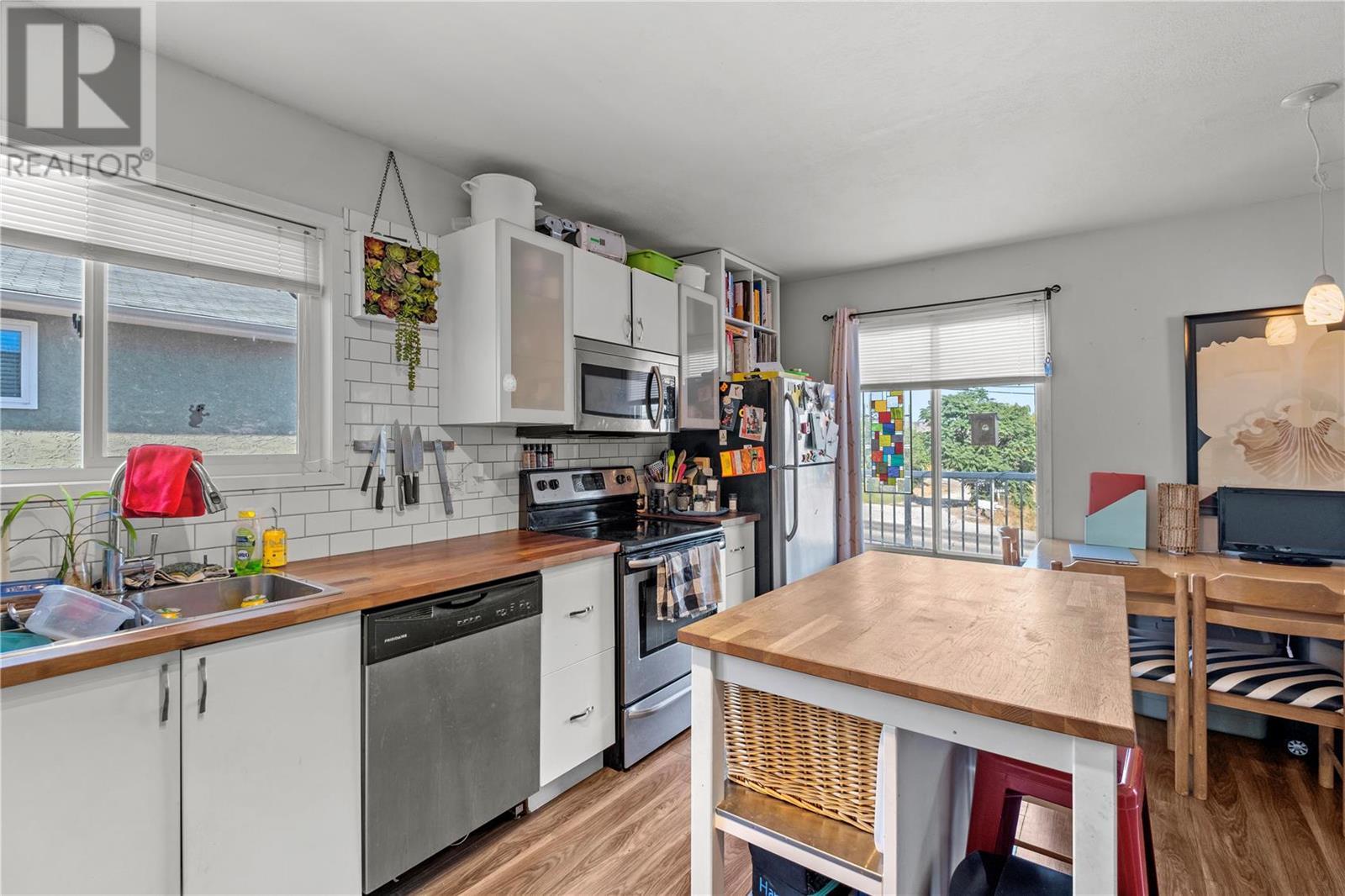 3444 Old Okanagan Highway,