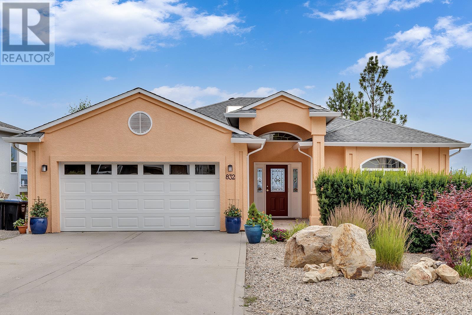 832 Lone Pine Drive,