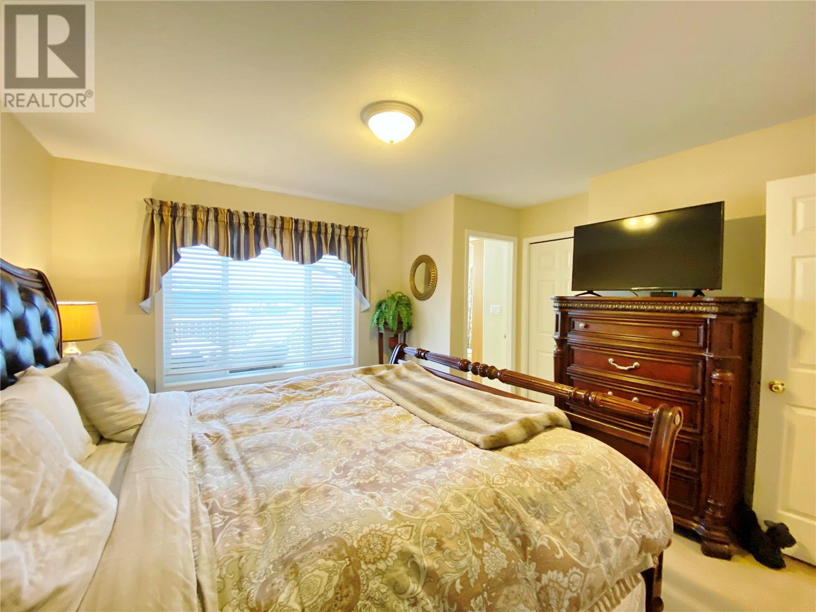 1406 Huckleberry Drive