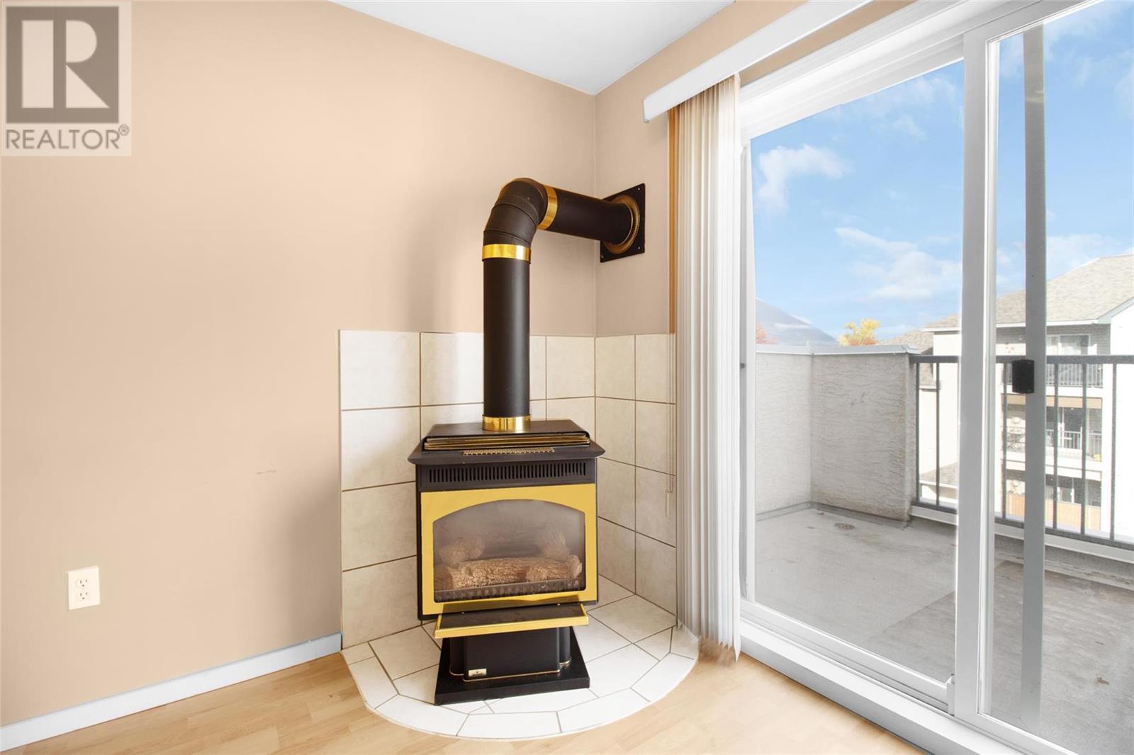 650 3 Street SW Unit# 406, #406