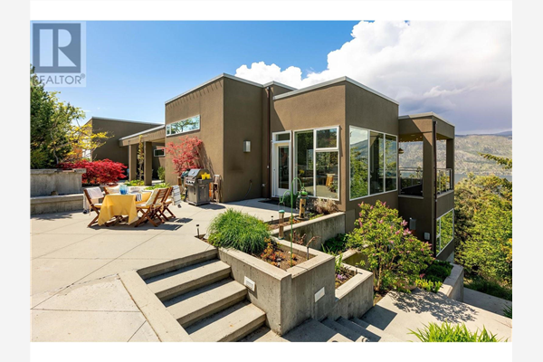 11538 Lang Court,, Lake Country