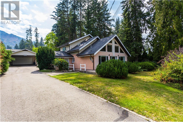 3449 Sidney Crescent,, Armstrong