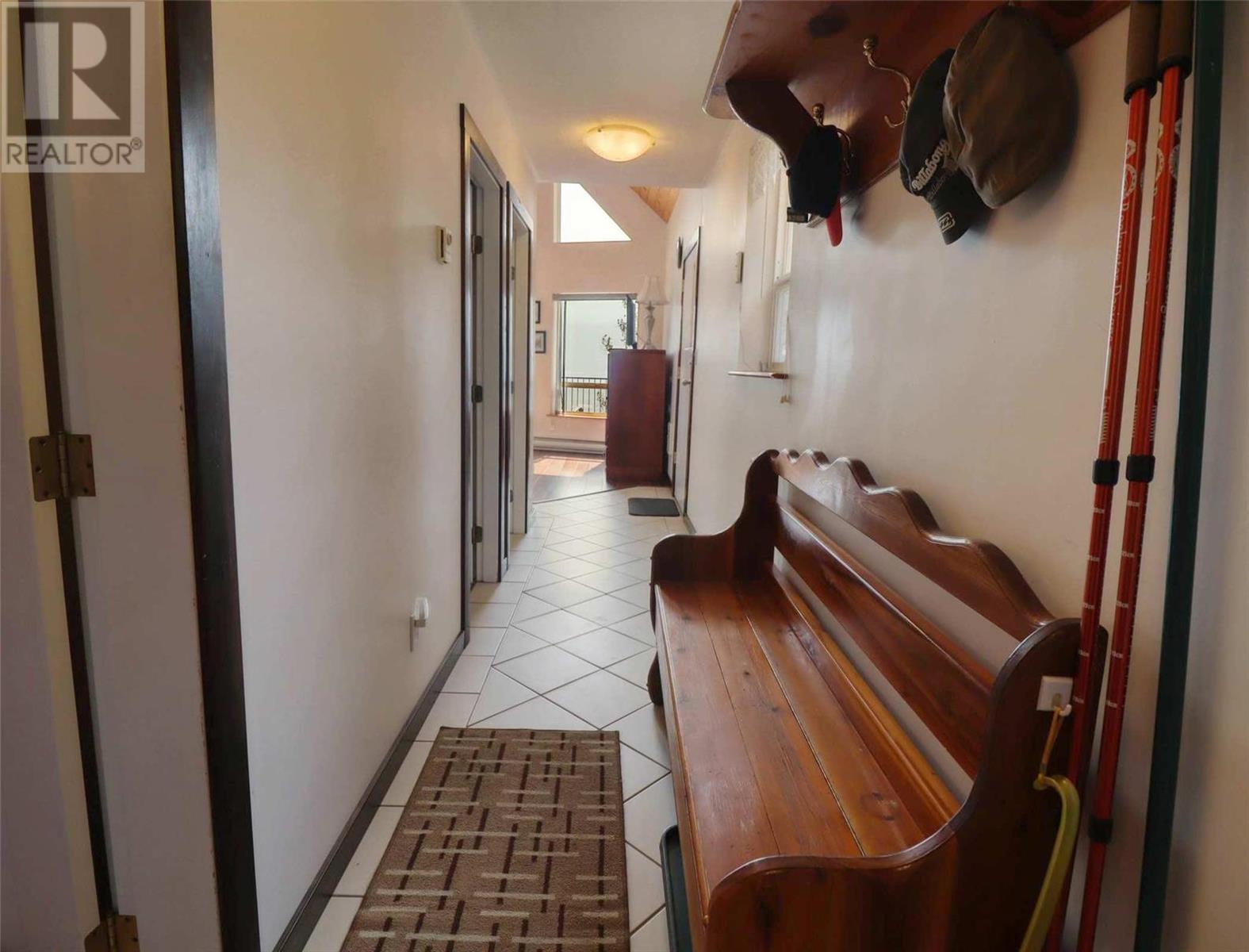 6432 Sunnybrae Canoe Point Road Unit# 9, #9