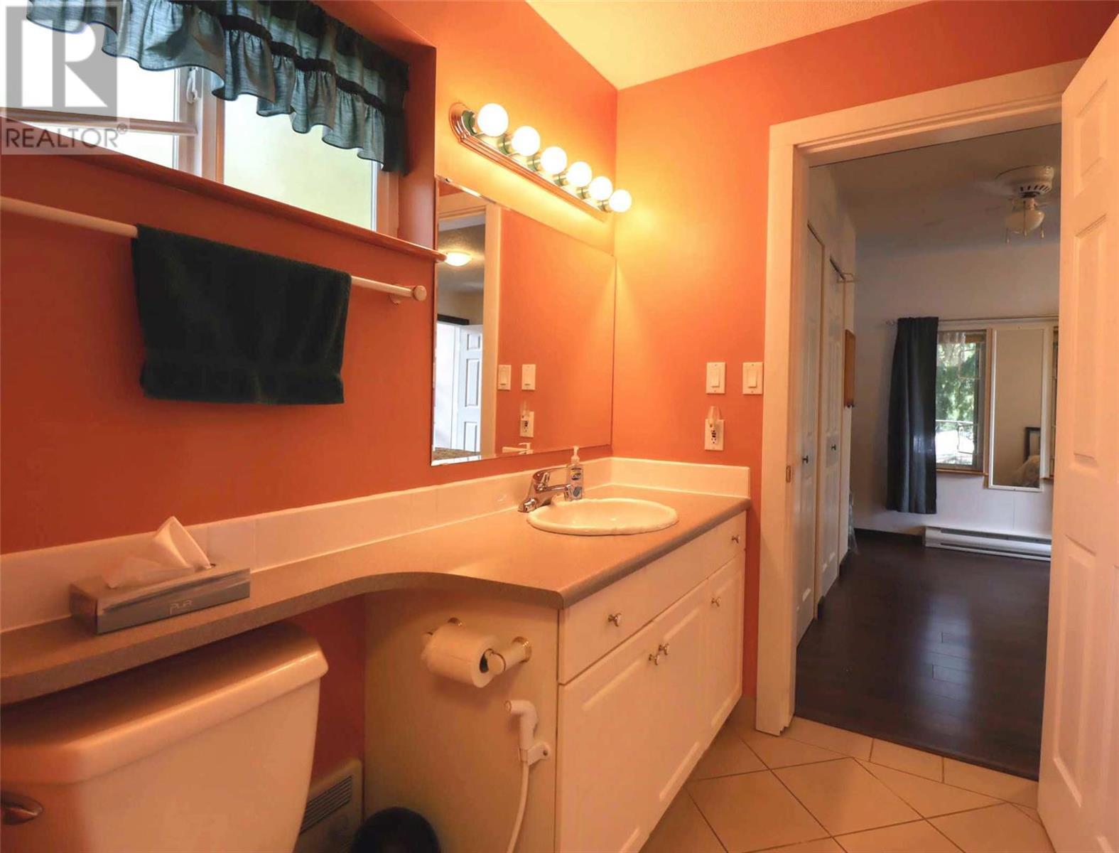 6432 Sunnybrae Canoe Point Road Unit# 9, #9