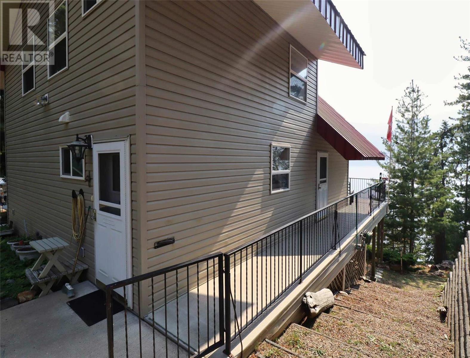 6432 Sunnybrae Canoe Point Road Unit# 9, #9