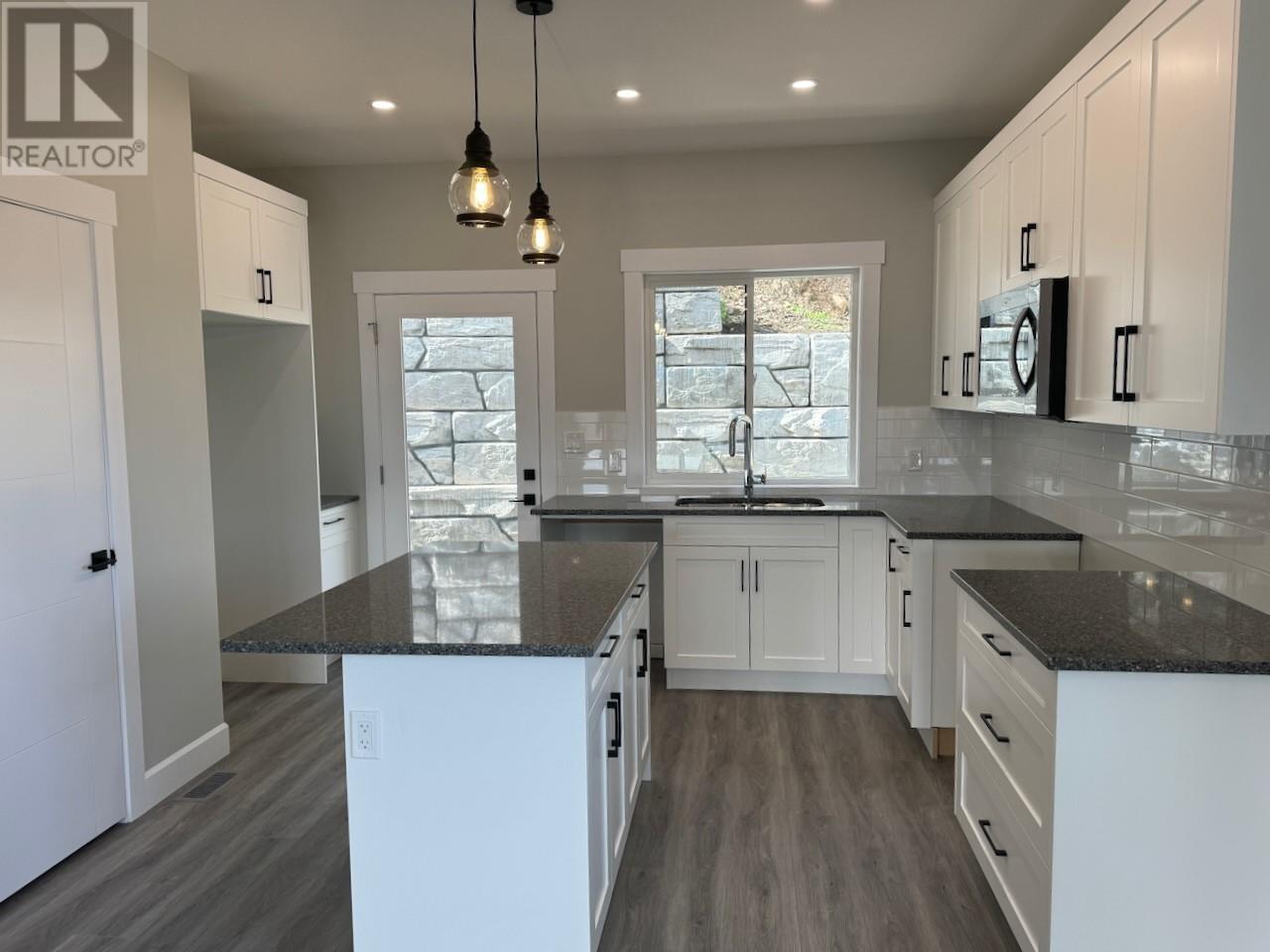 806 Cliff Avenue Unit# 107, #107