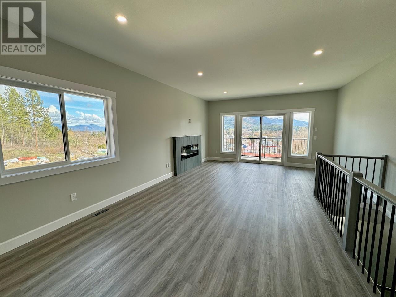 806 Cliff Avenue Unit# 107, #107
