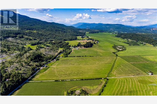 893 Deep Creek Road,, Enderby