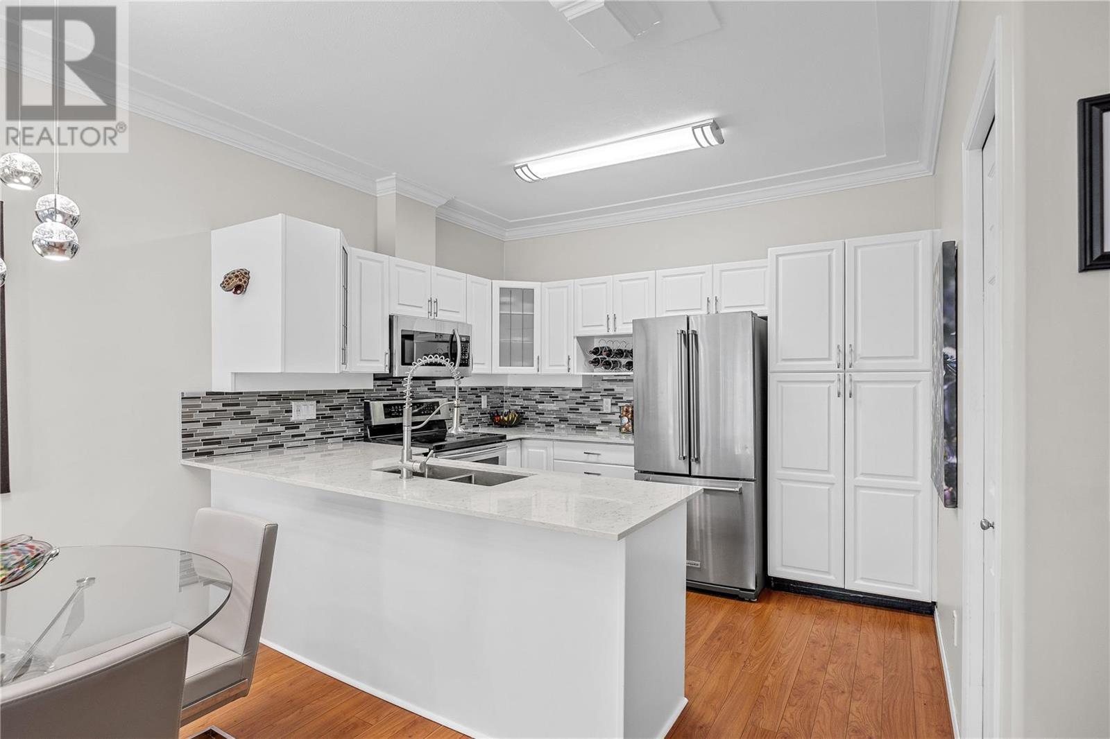 Listing 10284096 - Large Photo # 9