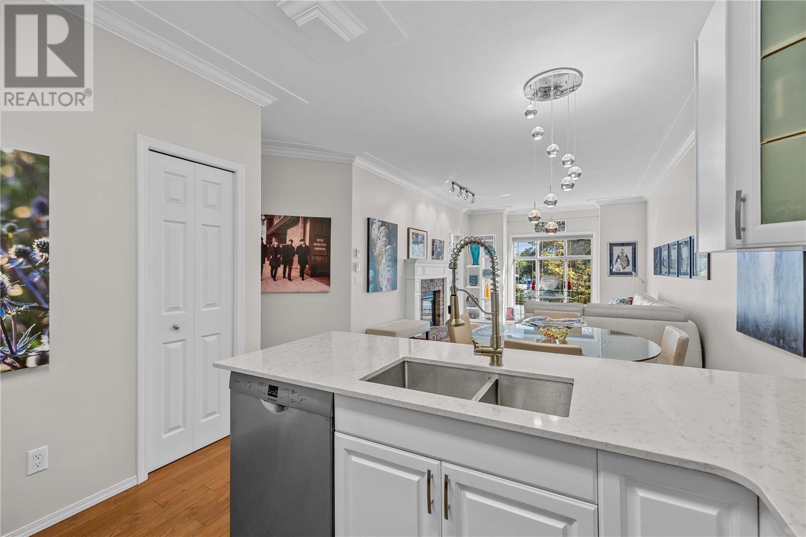 Listing 10284096 - Large Photo # 13