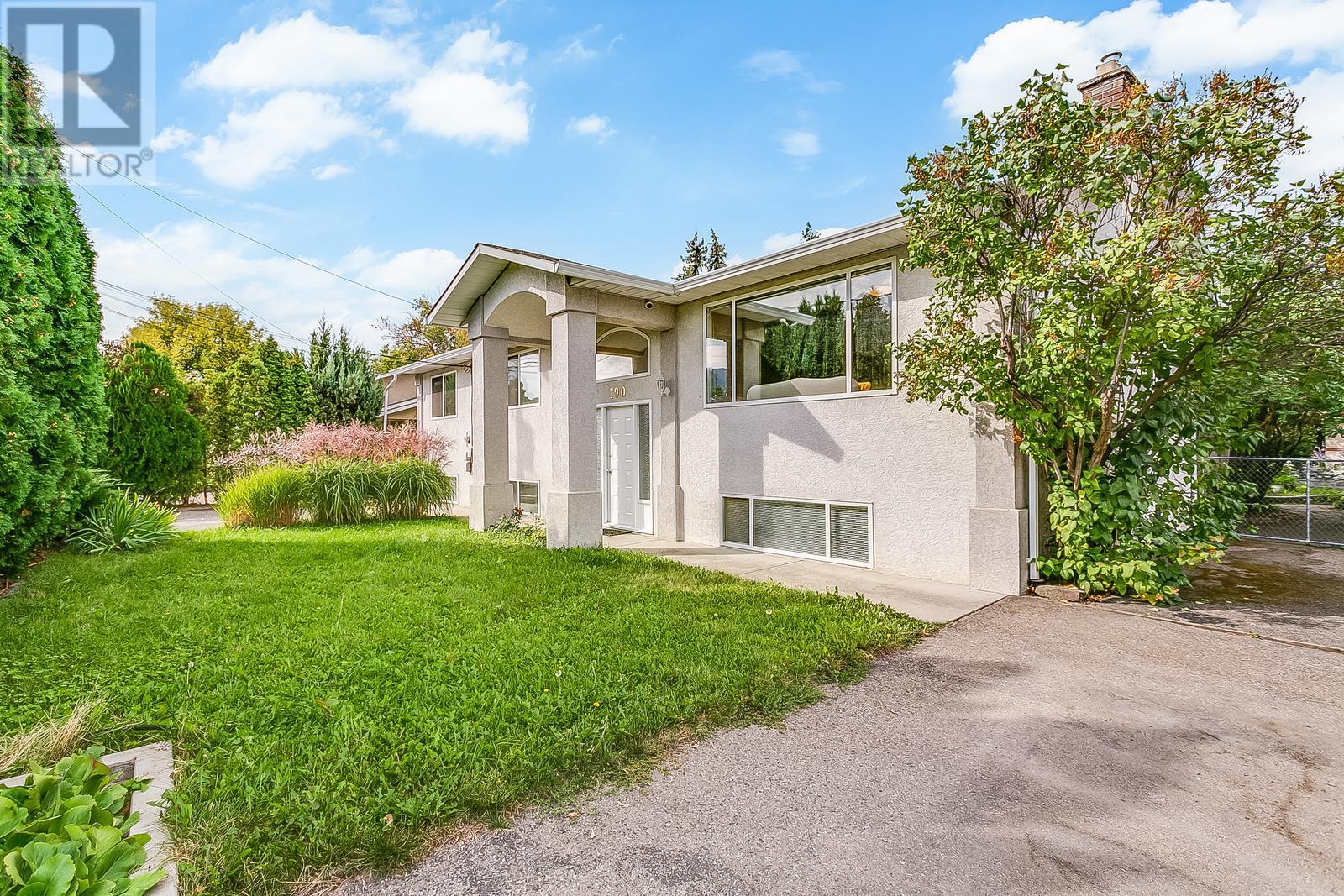 190 Molnar Road,