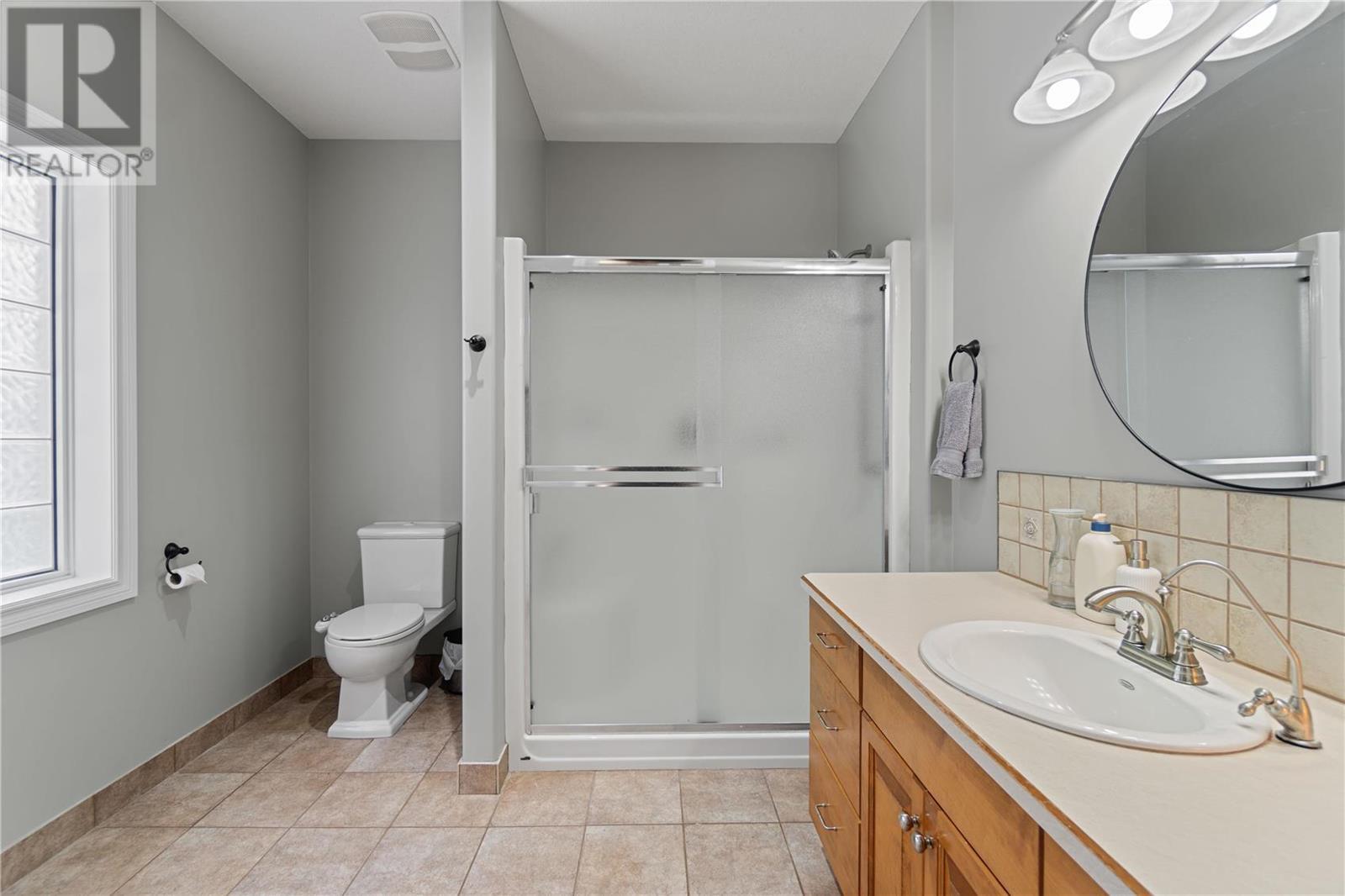 6500 15 Avenue SW Unit# 9, #9