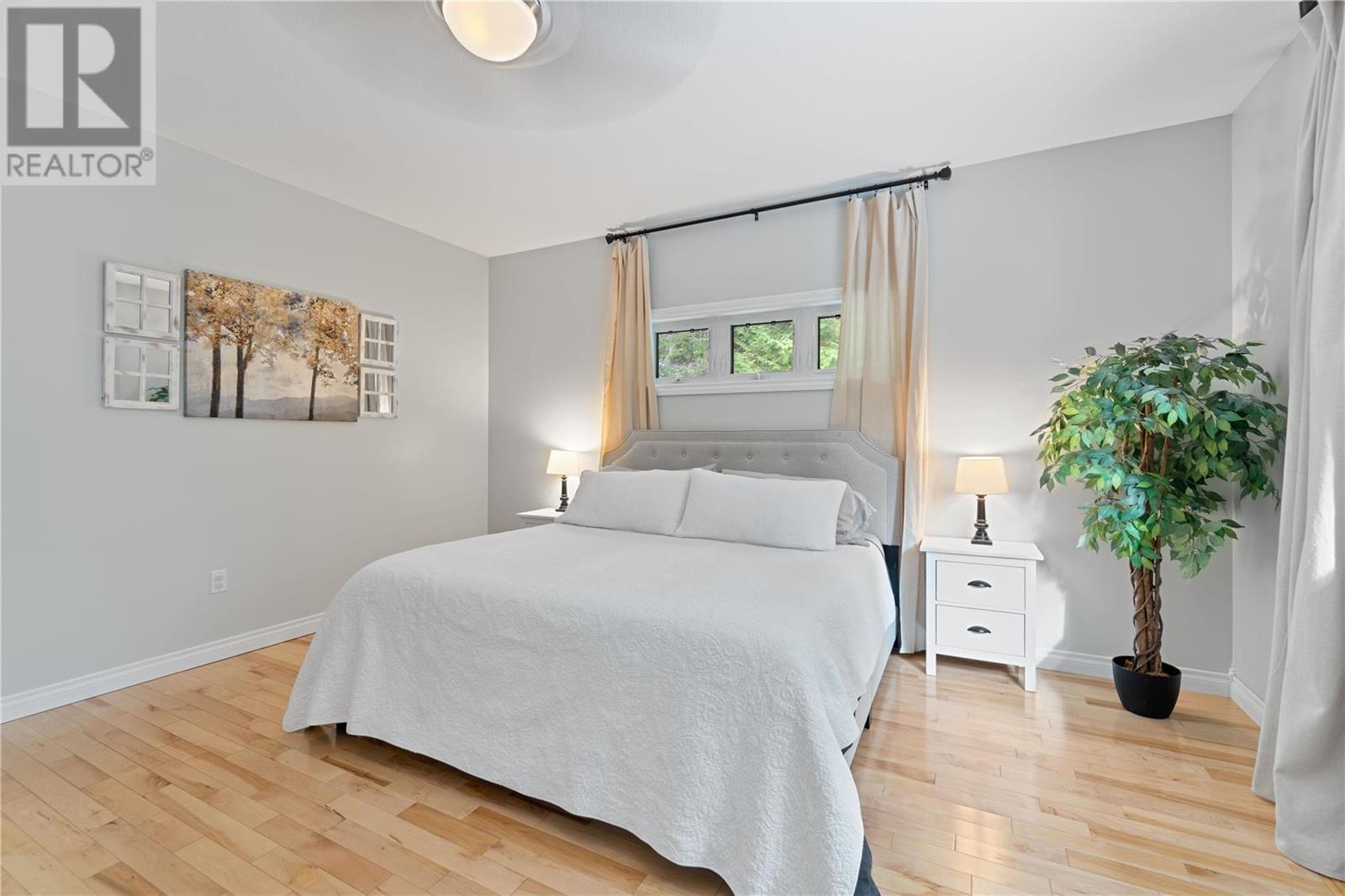 6500 15 Avenue SW Unit# 9, #9