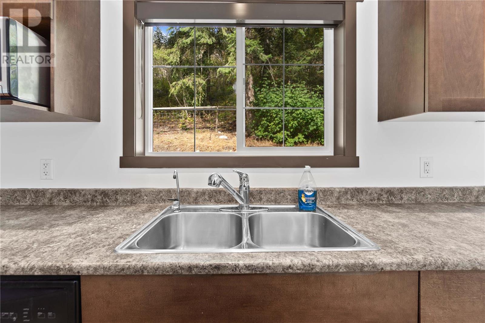 6500 15 Avenue SW Unit# 9, #9
