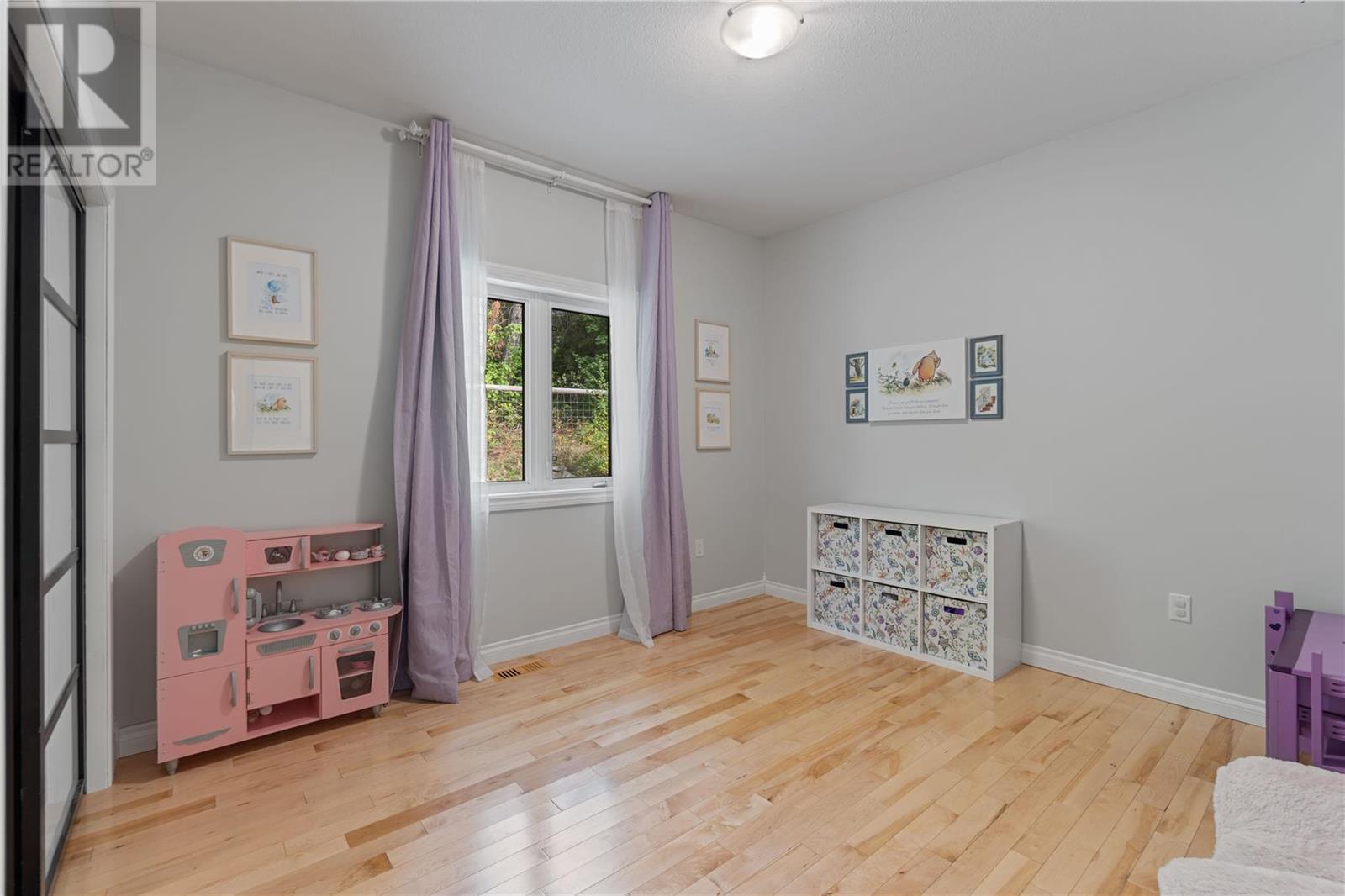6500 15 Avenue SW Unit# 9, #9