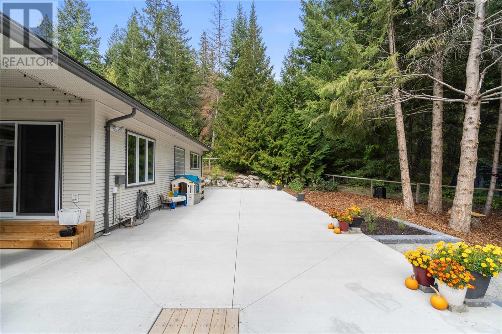 6500 15 Avenue SW Unit# 9, #9