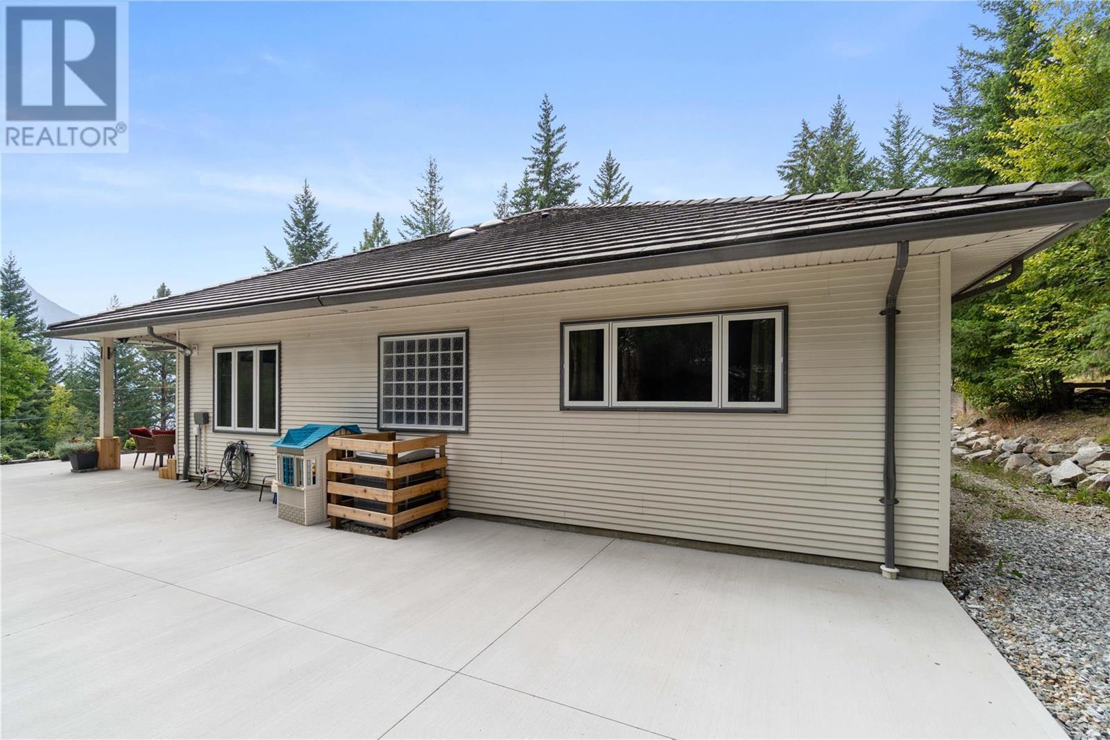 6500 15 Avenue SW Unit# 9, #9
