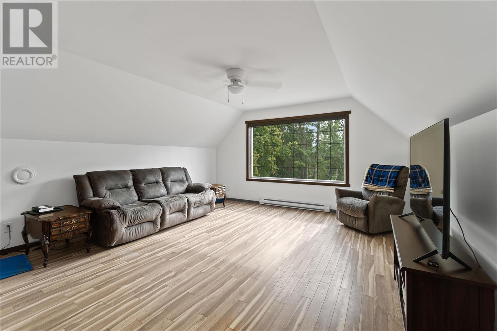 6500 15 Avenue SW Unit# 9, #9