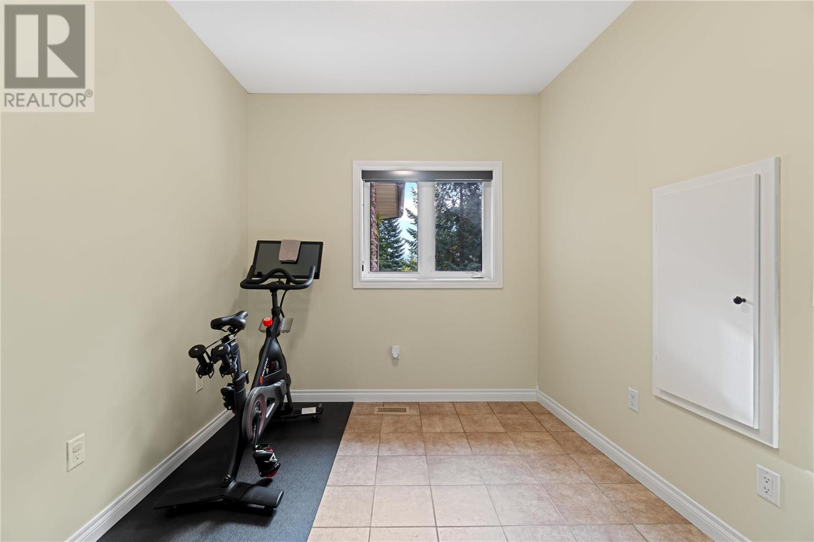 6500 15 Avenue SW Unit# 9, #9