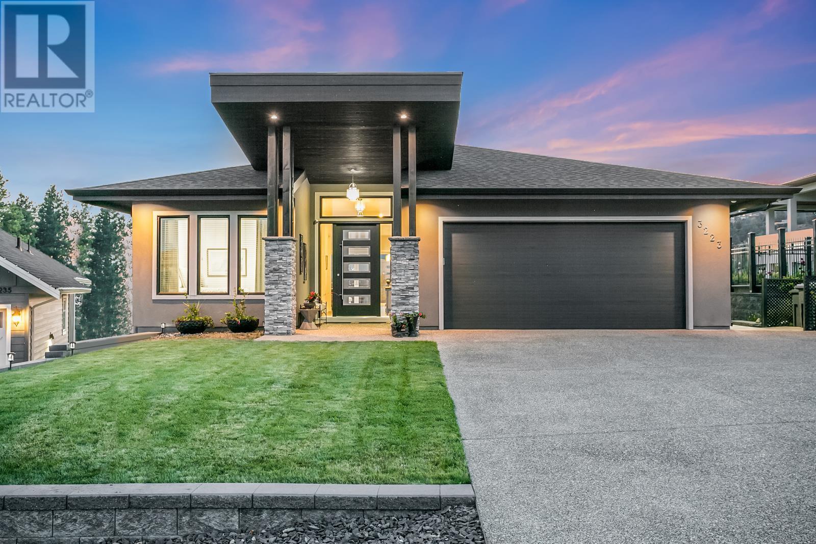 3223 King Road,