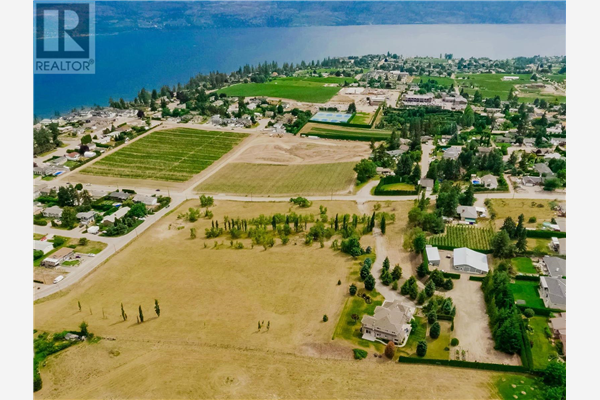 842 Stuart Road,, West Kelowna