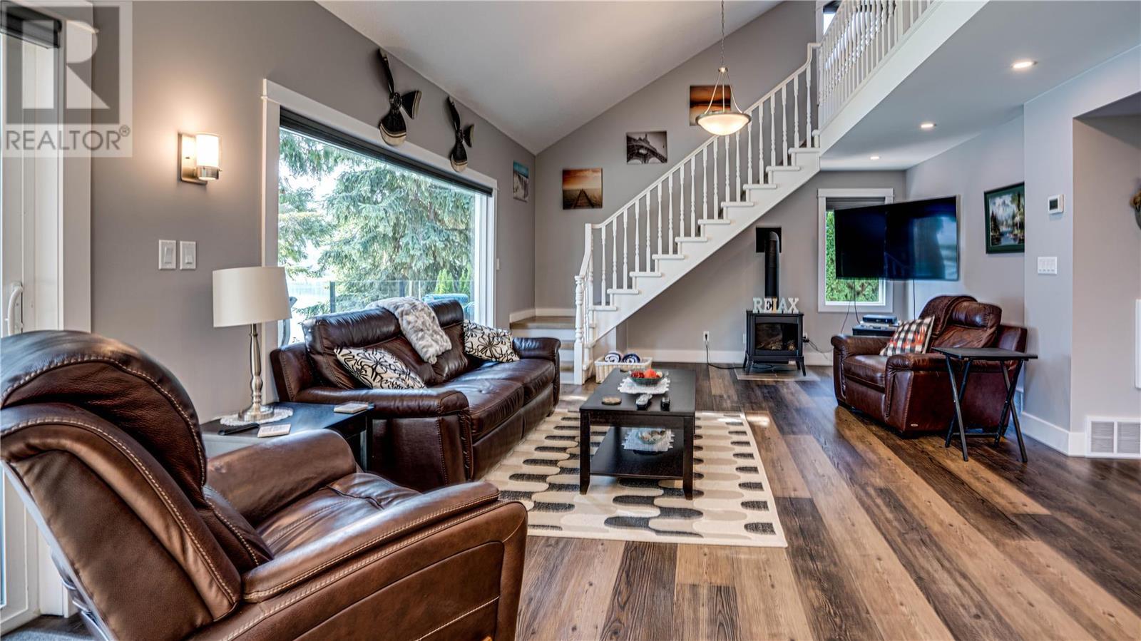 339 Coach Road