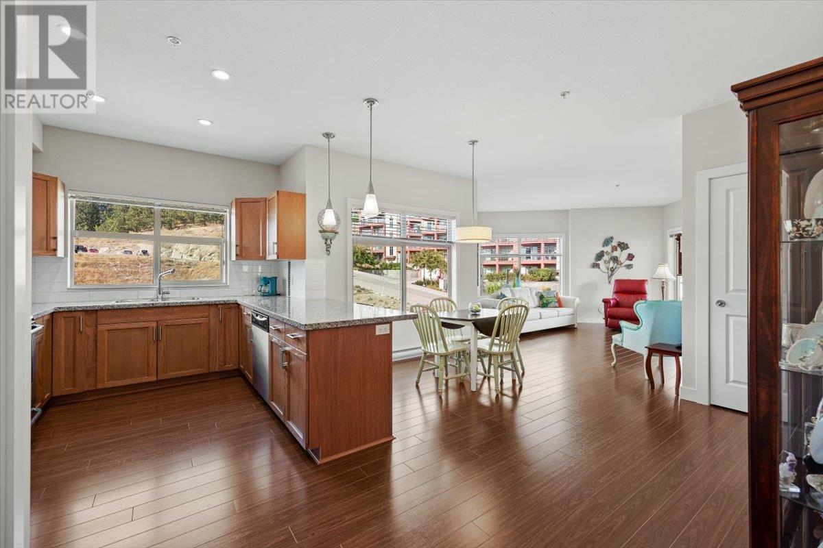 #410 3220 Skyview Lane,, #410