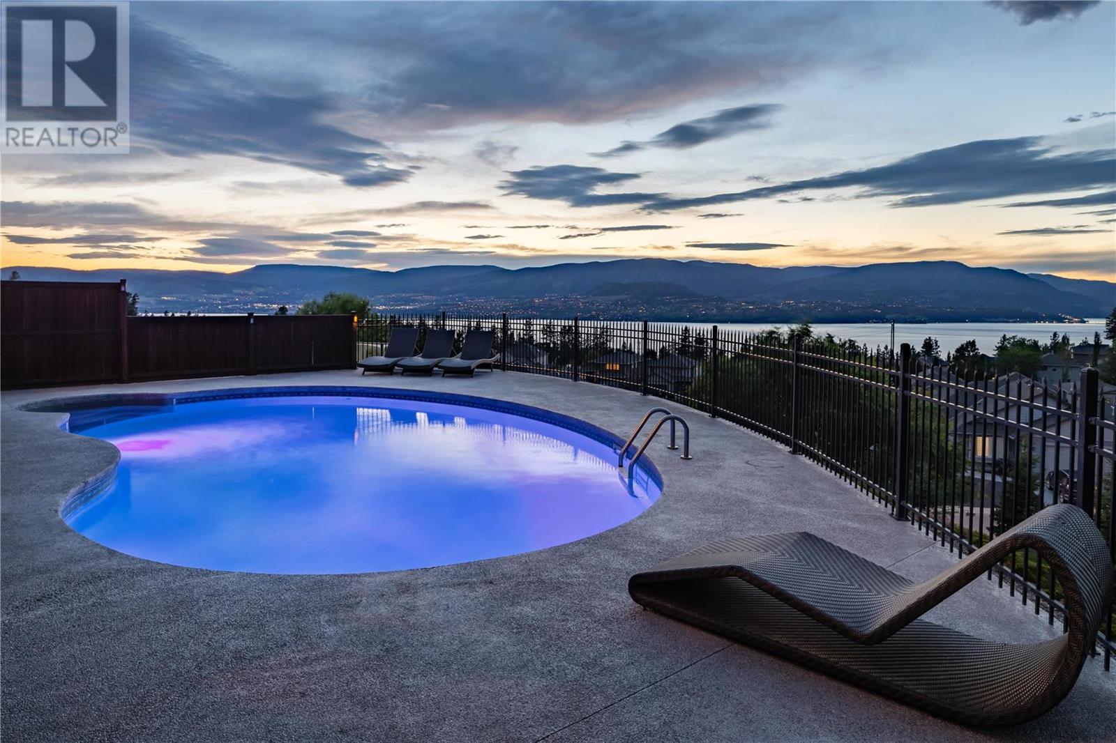 5265 Cobble Crescent,