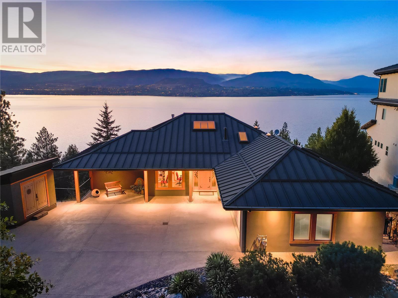 434 Viewcrest Road,