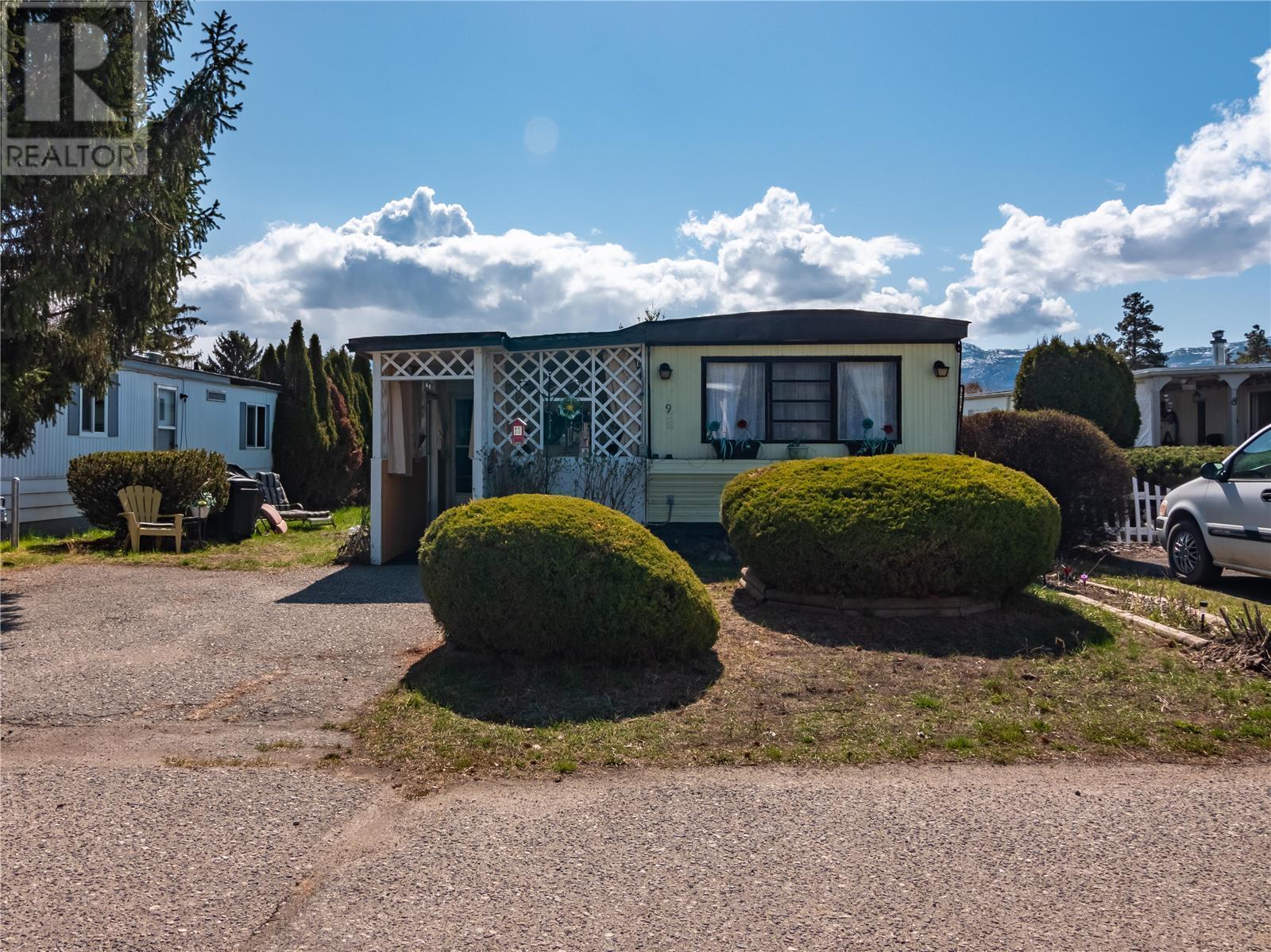 #9 1881 Boucherie Road,, #9