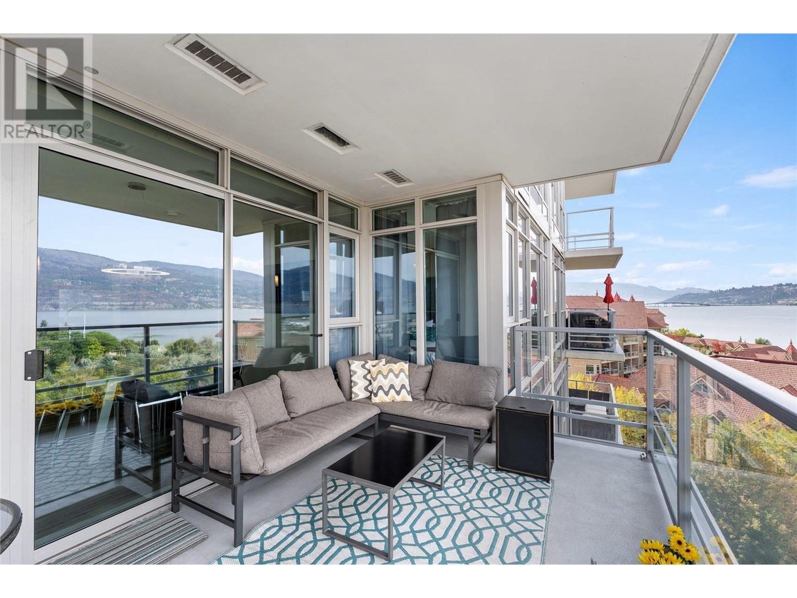1075 Sunset Drive Unit# 901, #901